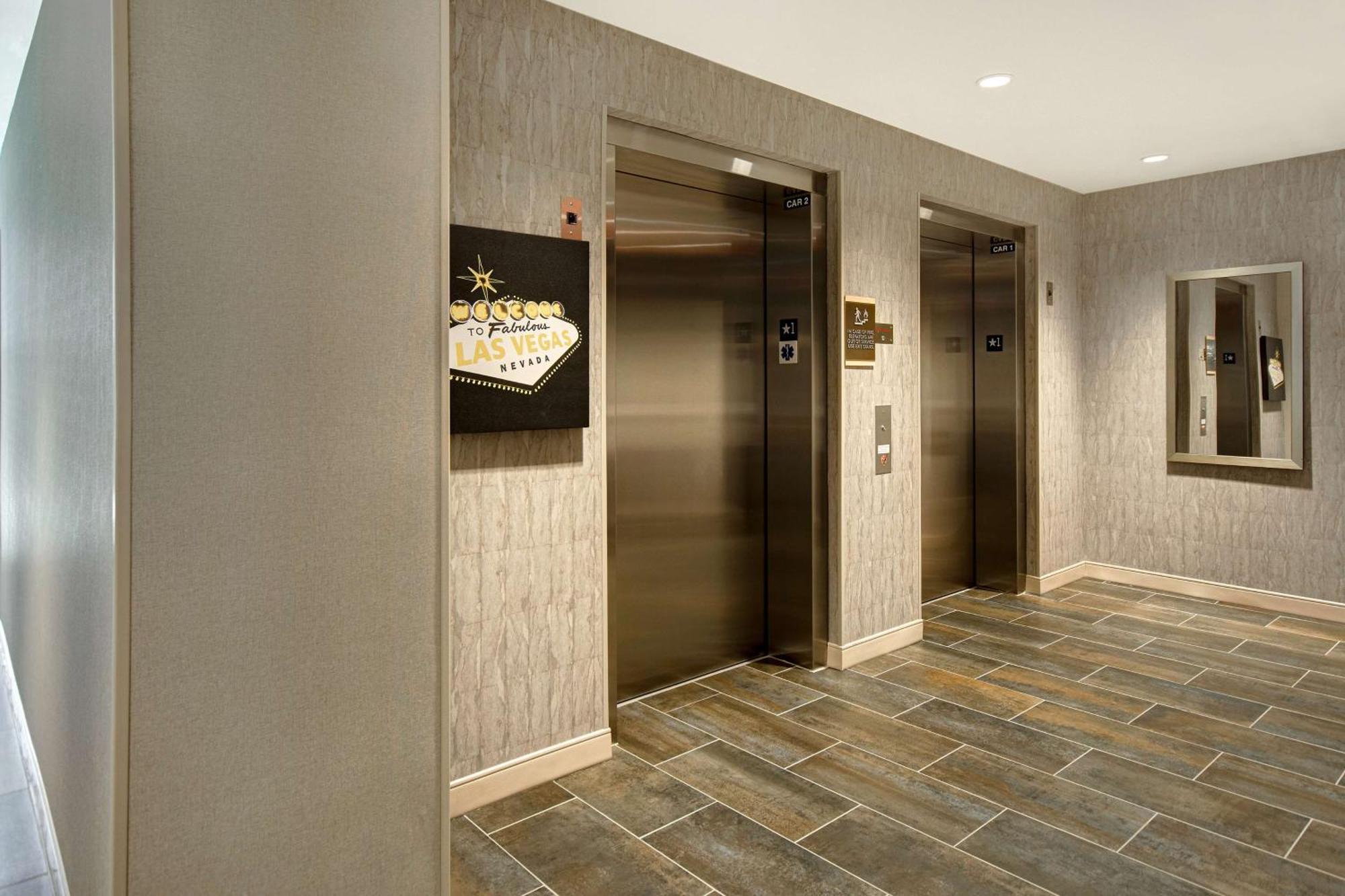 Home2 Suites By Hilton Las Vegas North Eksteriør bilde